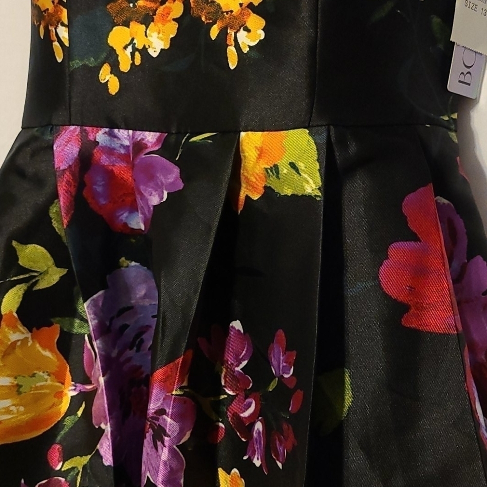 BCX Floral Print Cross Back Gown - Picture 9 of 12